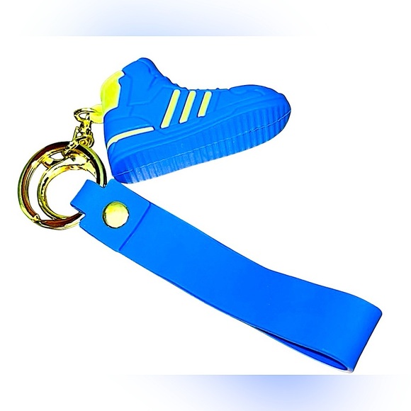 🆕 Adidas Blue and White Shoe Keychain - Picture 3 of 10